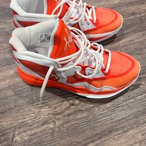 Men's Kyrie Infinity